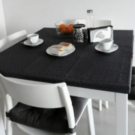 Le Boucanier - N°231- 4eme Etage - Batiment 2 Mae-9904 *