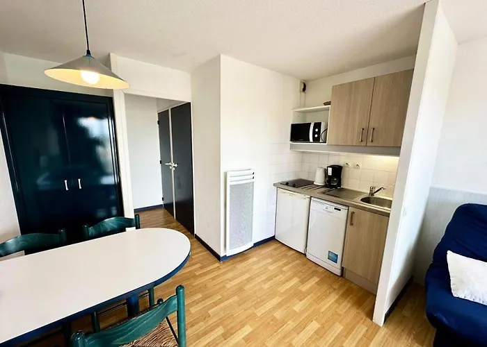Le Boucanier - N°231- 4eme Etage - Batiment 2 Mae-9904